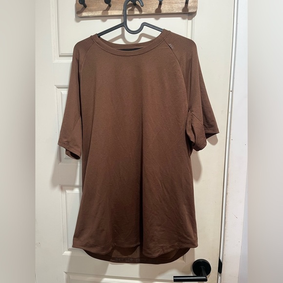 Lululemon Drysense Short Sleeve Shirt - Picture 3 of 7